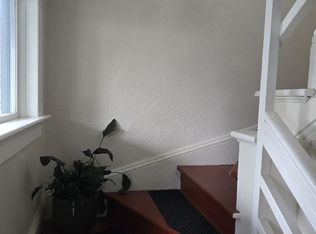 6518 25th Ave NW #2, Seattle, WA 98117