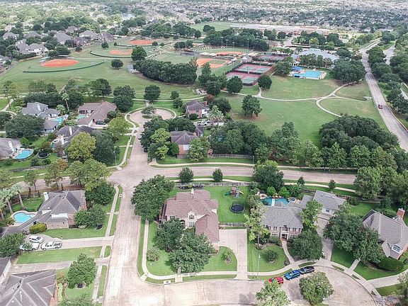 4th image of 20510 Township Glen Ct