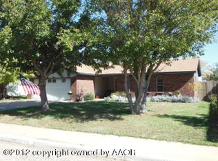 1013 Holly Ln, Canyon, TX 79015