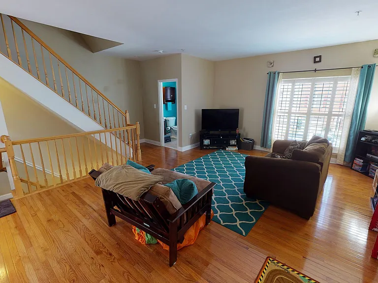 719 Summertime Dr — Photo 21
