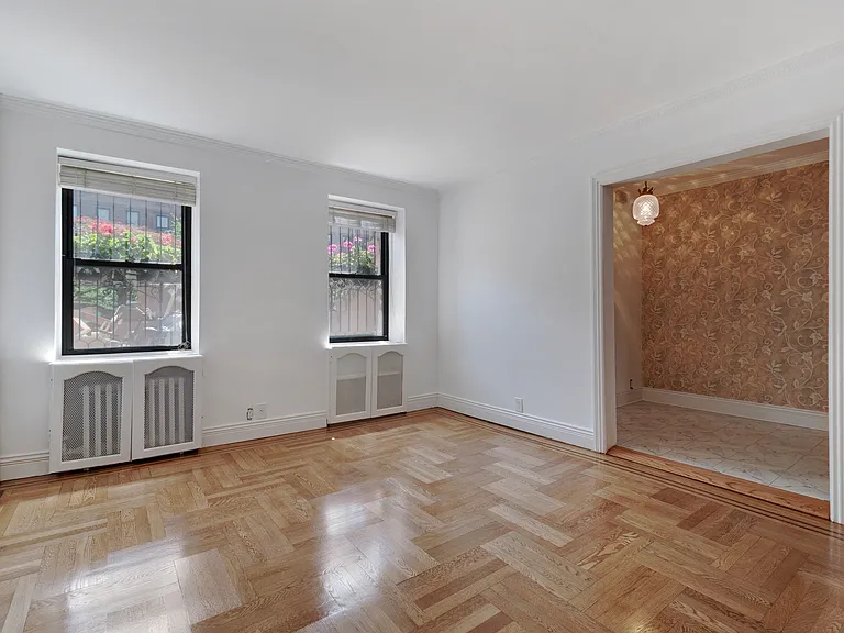 285 Carroll St #1 — Photo 9