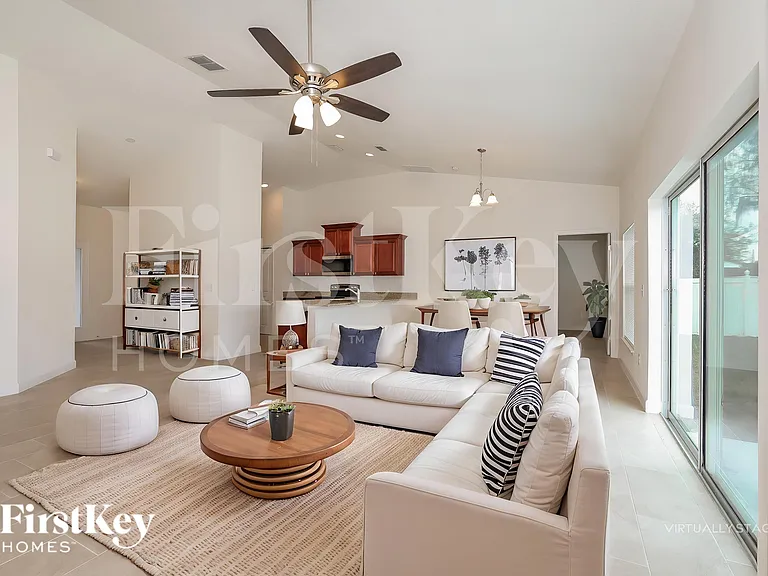 535 Cardinal Way — Photo 4