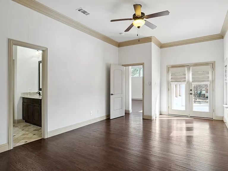 3016 Montebello Dr — Photo 6