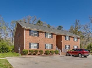 2118 Old Farmer Rd, Asheboro, NC 27205