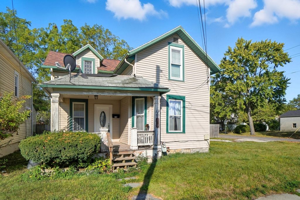 Real estate listing image