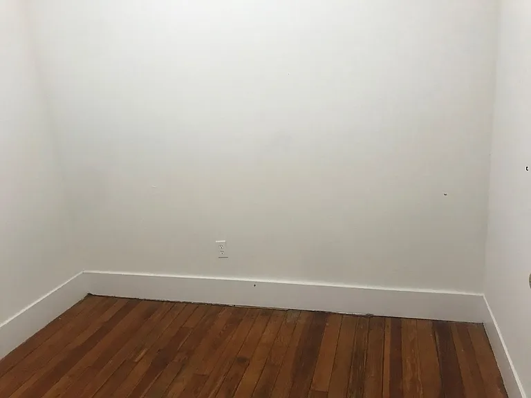 81 Brighton Ave #2 — Photo 12