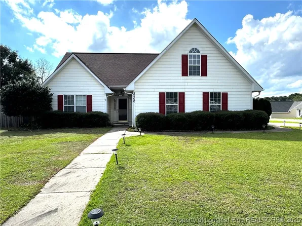 2500 Forest Lodge Dr, Fayetteville, NC 28306