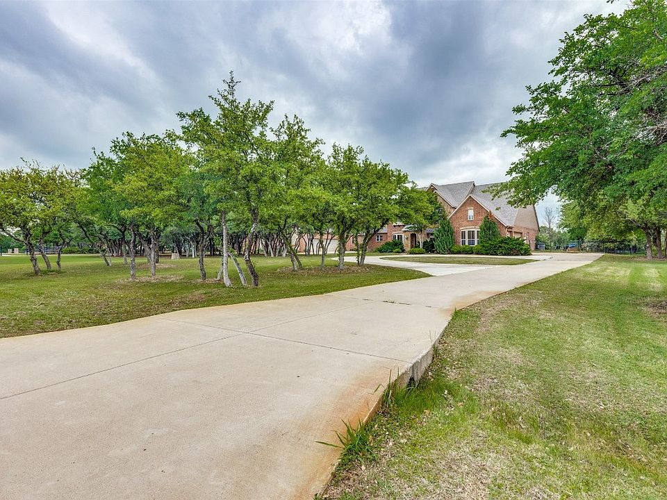 105 Stonehurst Ct, Aledo, TX 76008 MLS 20403798 Zillow