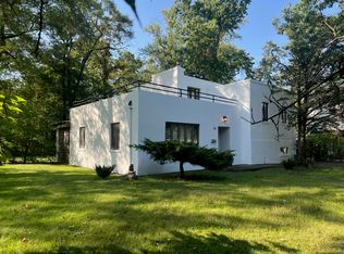 715 E Margaret St, Thornton, IL 60476