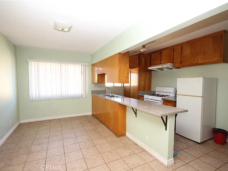 1622 S Chapel Ave #B — Photo 3