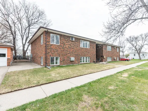 1405 B Avenue E #D, Bismarck, ND 58501