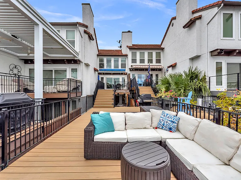 415 Horseshoe Bay North Blvd — Photo 4