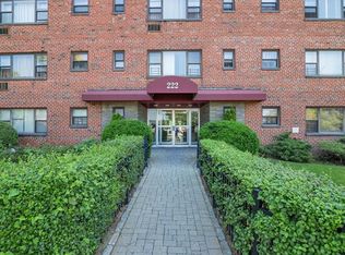 222 N Broadway APT LB, Yonkers, NY