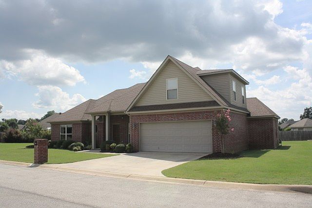 1st image of 503 Crain Dr
