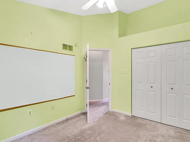 3014 Estate Dr — Photo 4
