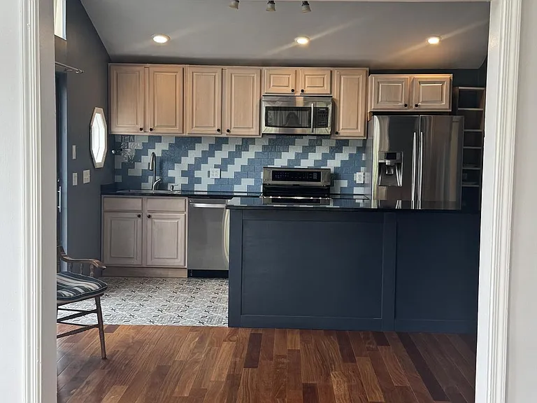 3424 Shady Ln — Photo 5