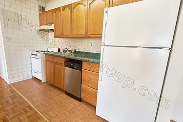 Rented by Genik Group Corp