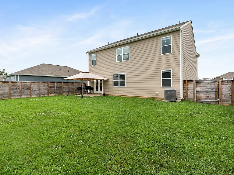 125 Stammer Farms Blvd — Photo 60