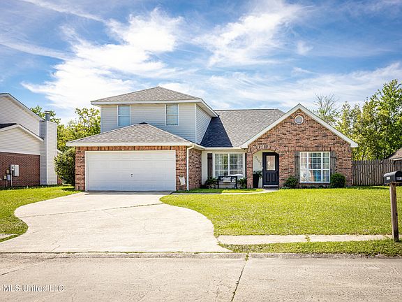 2nd image of 3602 Reeves Ln
