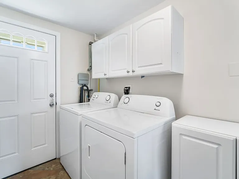 7106 Ventnor Gardens Plz — Photo 18