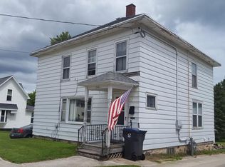 264 Mill St, Algoma, WI 54201