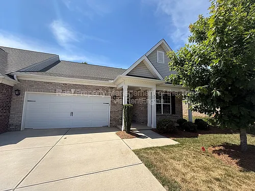 410 Salem Grace St Photo 1