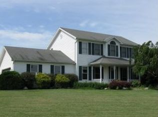 3677 4th Rd, Bremen, IN 46506