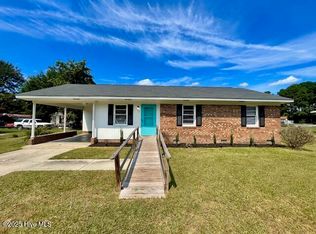 902 Joel Street, Elizabethtown, NC 28337