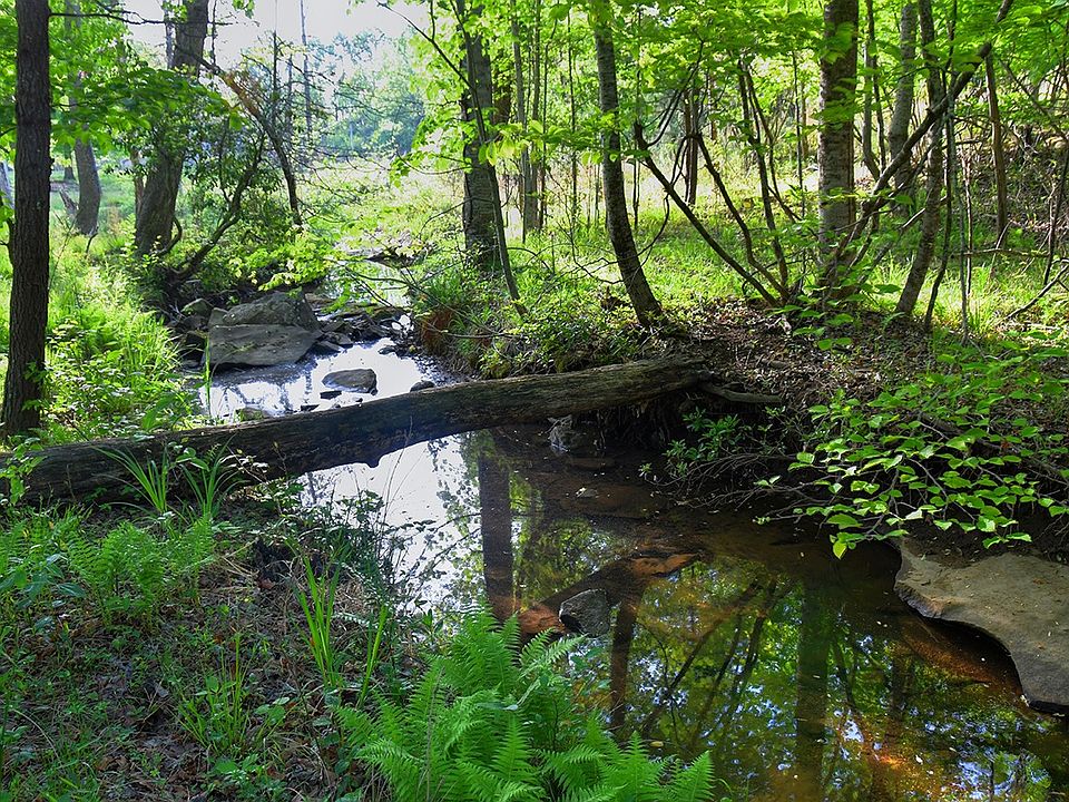 1st image of 607 Monteagle Falls Rd