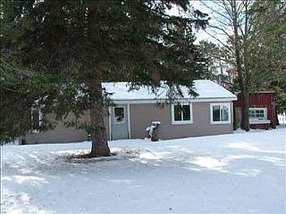 1st image of 204 Rose Ln