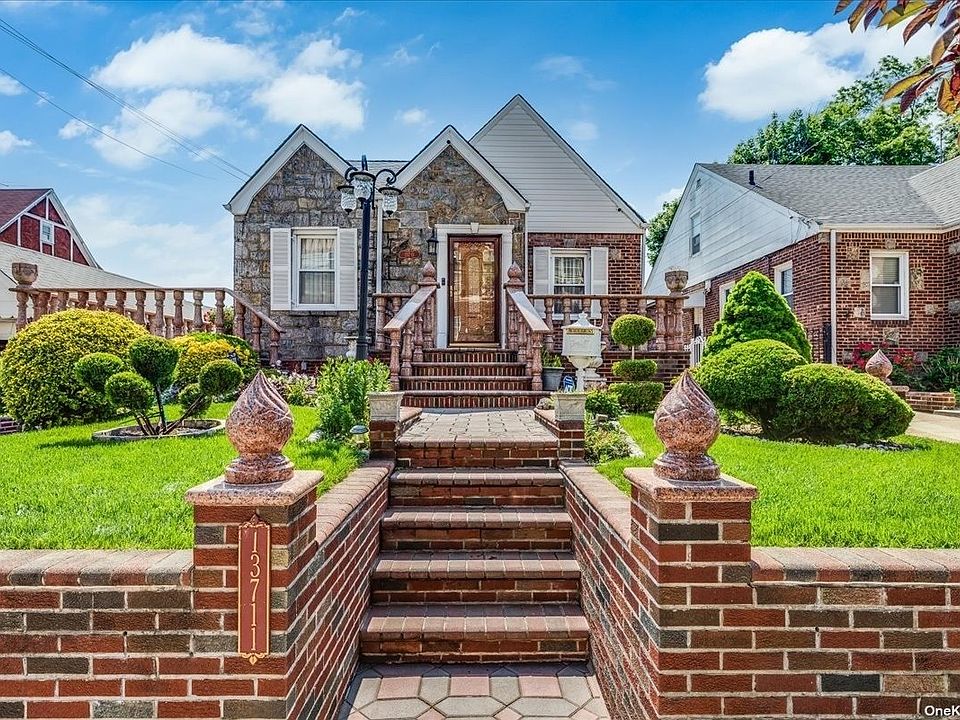 13711 230th Street, Laurelton, NY 11413 Zillow