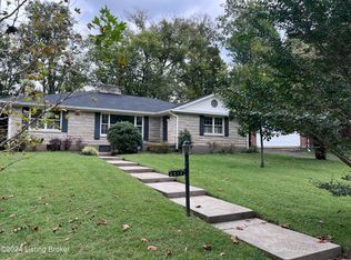 2315 Seneca Valley Rd, Louisville, KY 40205
