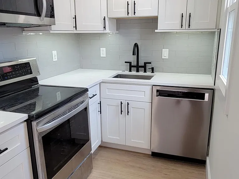 1070 Thomas Jefferson St NW #203 — Photo 11