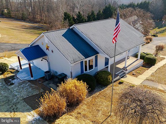 2nd image of 28990 Shannon Ct