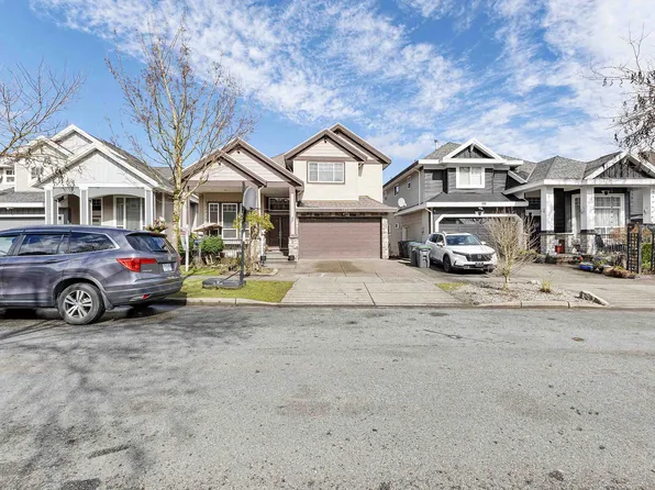 14581 76a Ave, Surrey, BC V3S 2P4