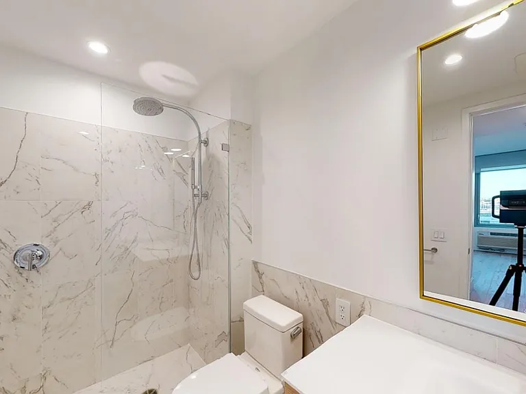 204 Marin Blvd #11-01 — Photo 6