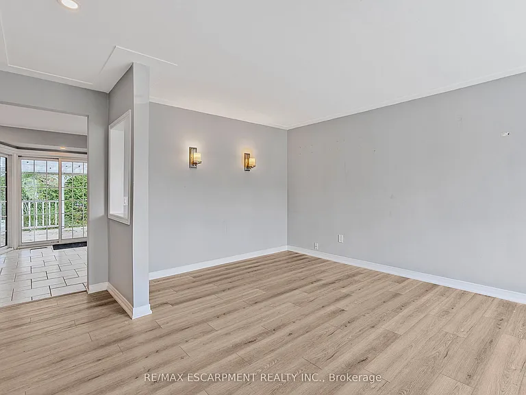 71 Organ Cres #MAIN — Photo 6