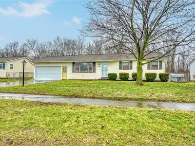 153 Donna Marie Cir N, Rochester, NY, 14606