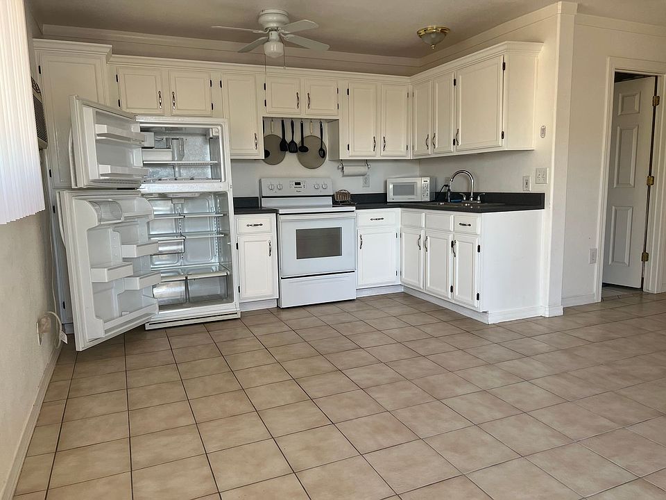 1st image of 905 N Coolidge Ave