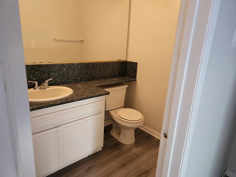 8936 Willis Ave #8 — Photo 13