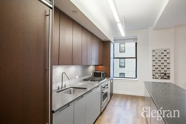 Rented by (Legacy) Elegran | media 8