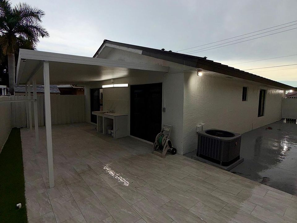 1st image of 8945 NW 114th St