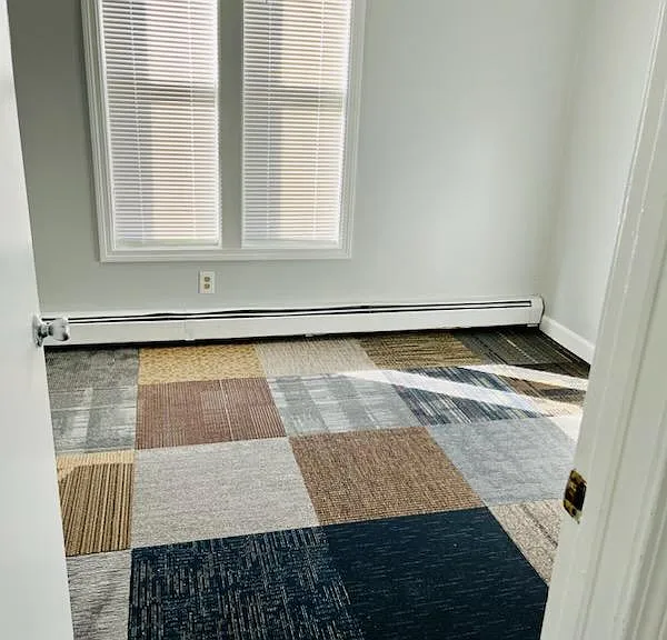 2nd Large bedroom