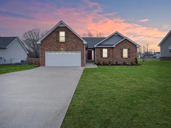 3813 Roscommon Way, Clarksville, TN 37040