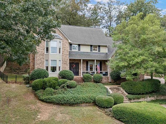 2nd image of 214 Powell Pl