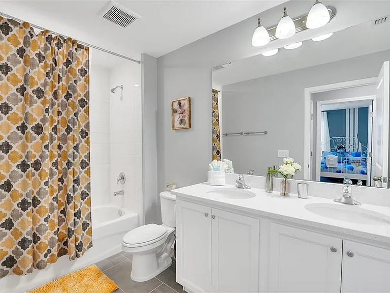 2131 Derwent Dr — Photo 12