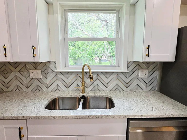 12907 Marcia Pl — Photo 4