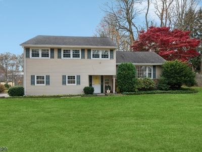 3 Cambridge Rd, East Hanover, NJ, 07936