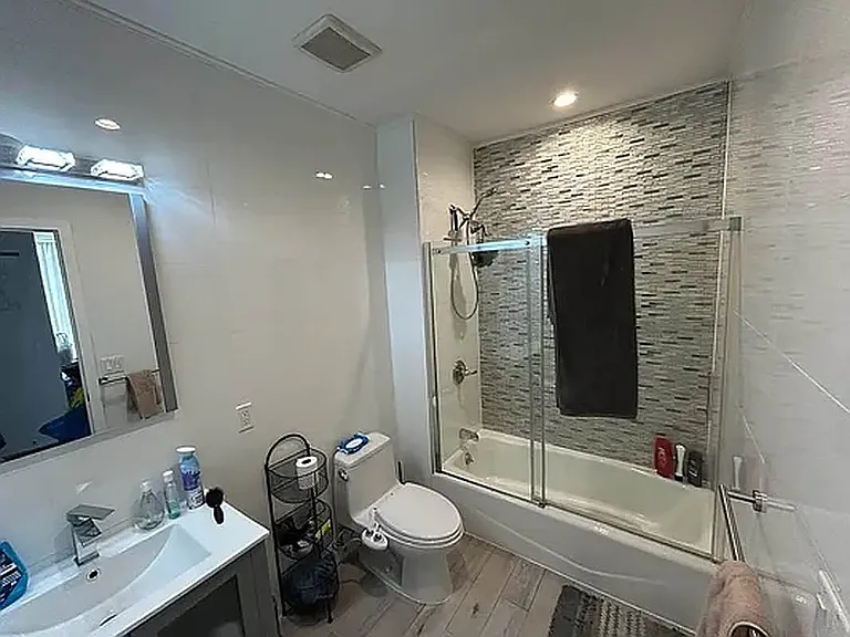 21-34 Broadway #3A — Photo 6