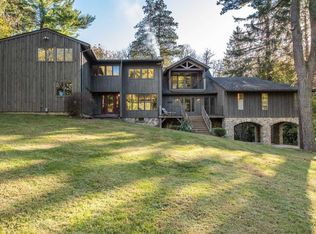 142 Kingwood Park, Poughkeepsie, NY 12601